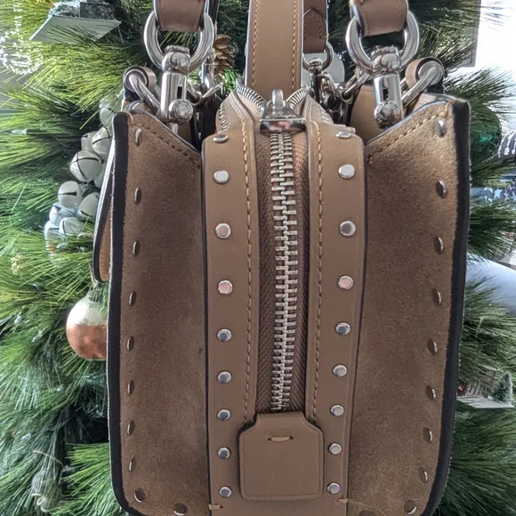 Coach Rougue 26 Suede - Picture 4 of 11